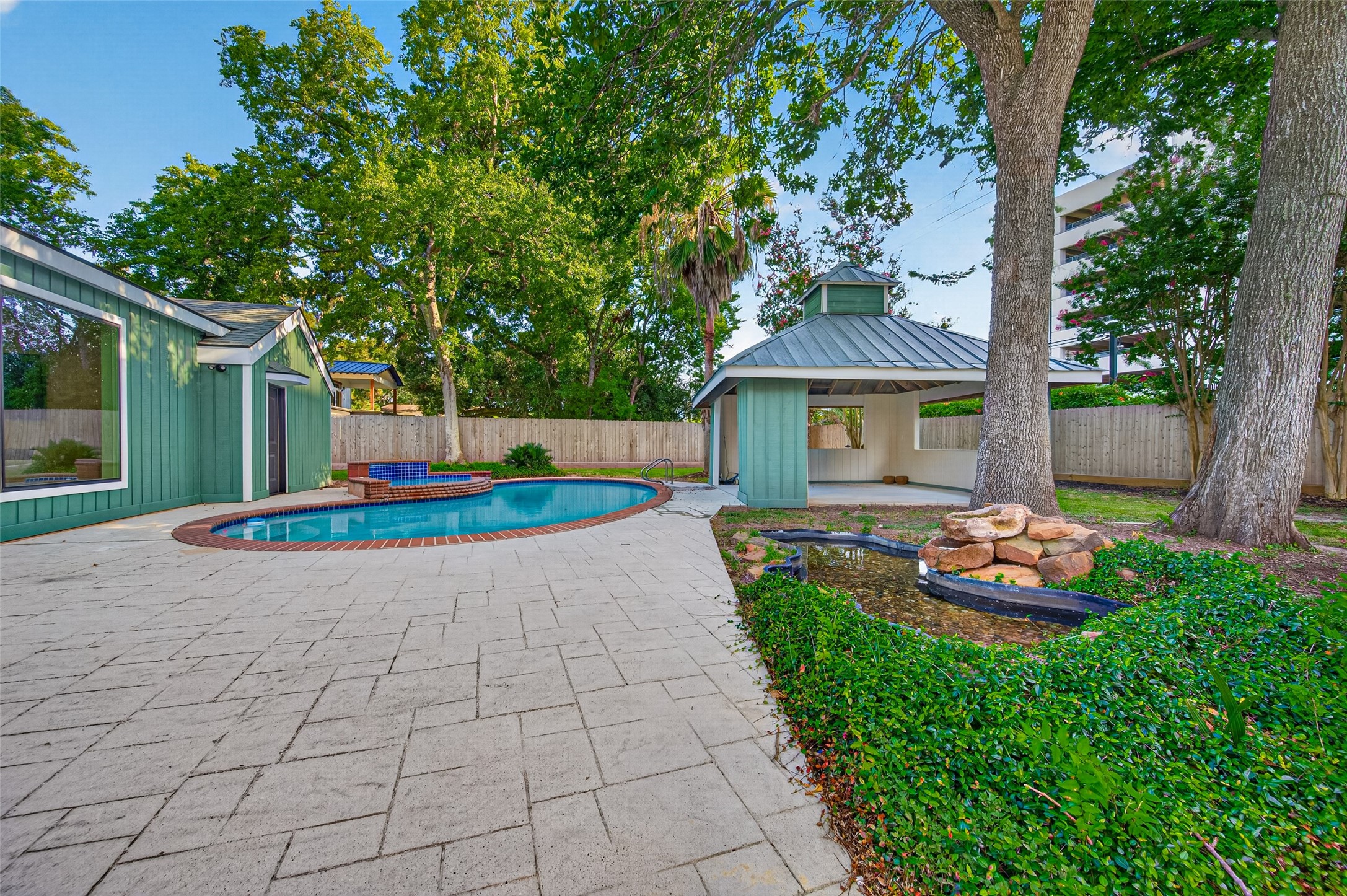  1202 Briar Bayou Drive - 物件實景