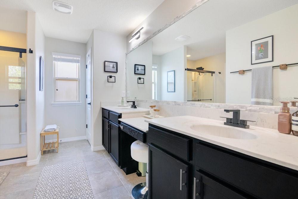 Winter Garden, Florida, 34787, United States, 4 Bedrooms Bedrooms, ,4 BathroomsBathrooms,Residential,For Sale,1828457