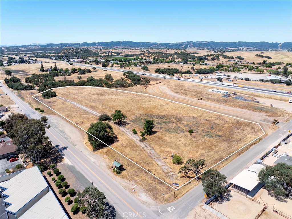 Paso Robles, California, 93446, United States, ,Residential,For Sale,1979433