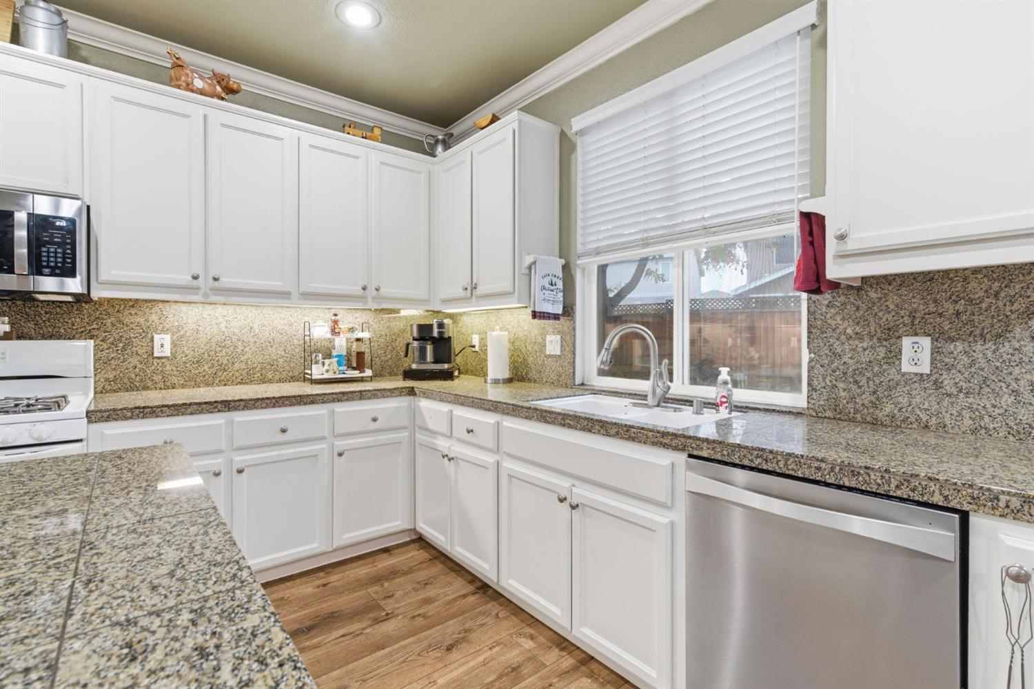 Tracy, California, 95377, United States, 5 Bedrooms Bedrooms, ,3 BathroomsBathrooms,Residential,For Sale,2005564