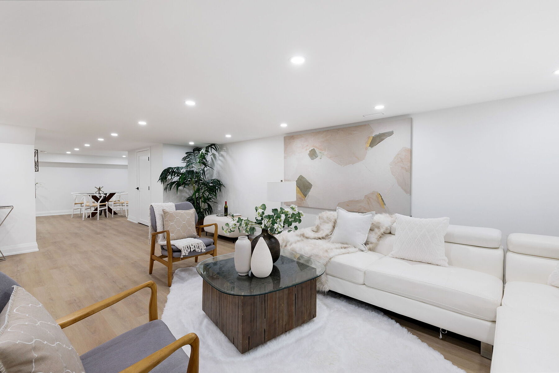  Custom Built Home - 物件實景