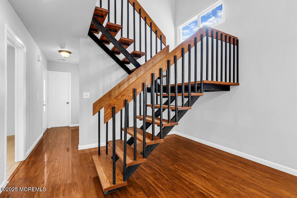 Tinton Falls, New Jersey, 07724, United States, 3 Bedrooms Bedrooms, ,3 BathroomsBathrooms,Residential,For Sale,1923541
