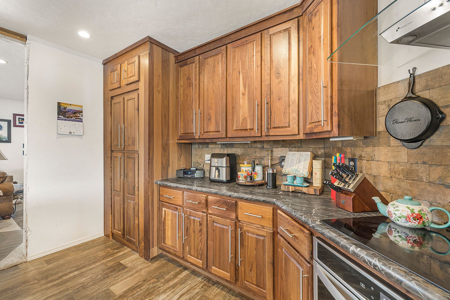  Summit Way - 物件實景