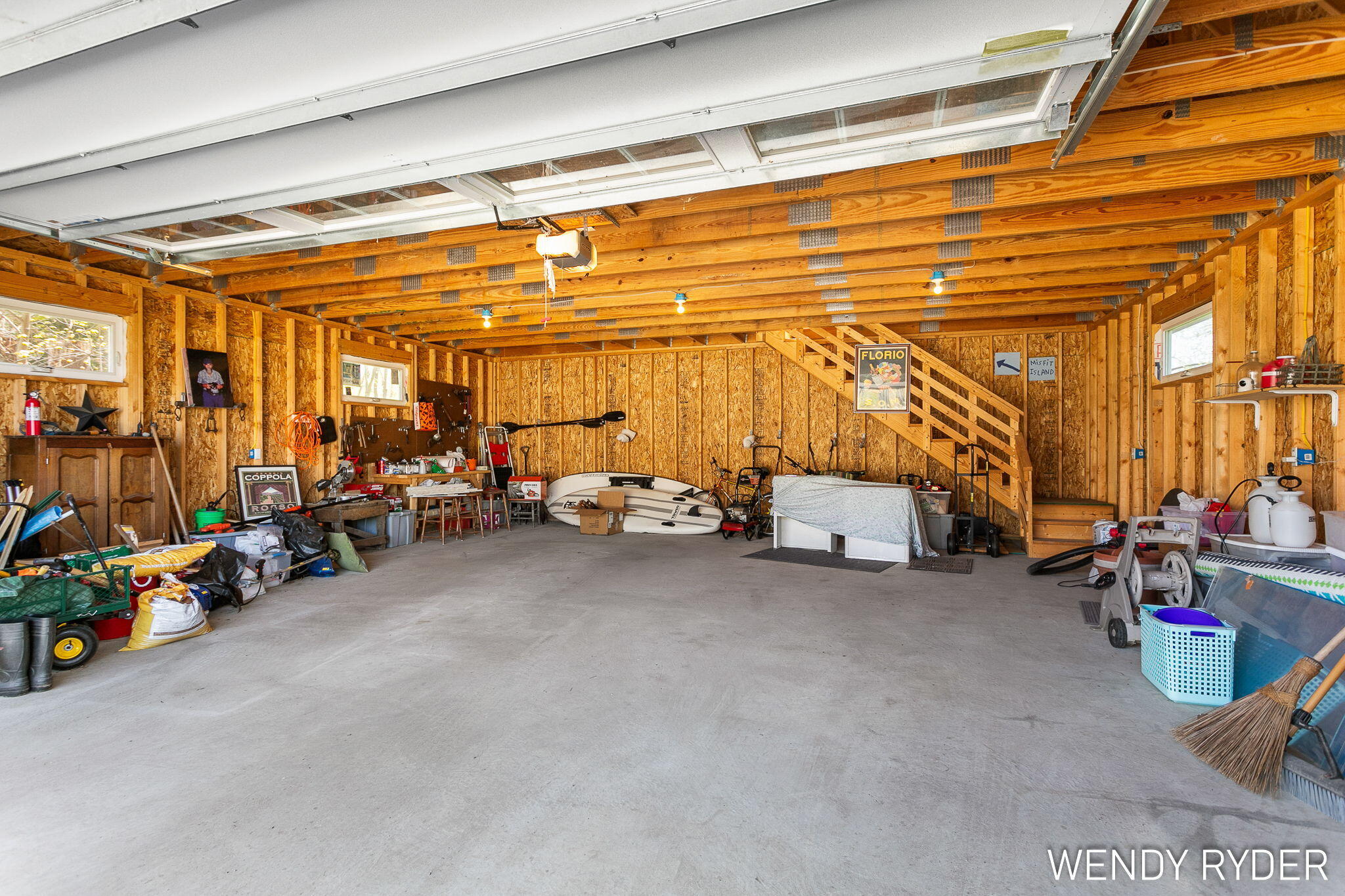 South Haven, Michigan, 49090, United States, 4 Bedrooms Bedrooms, ,4 BathroomsBathrooms,Residential,For Sale,1907418