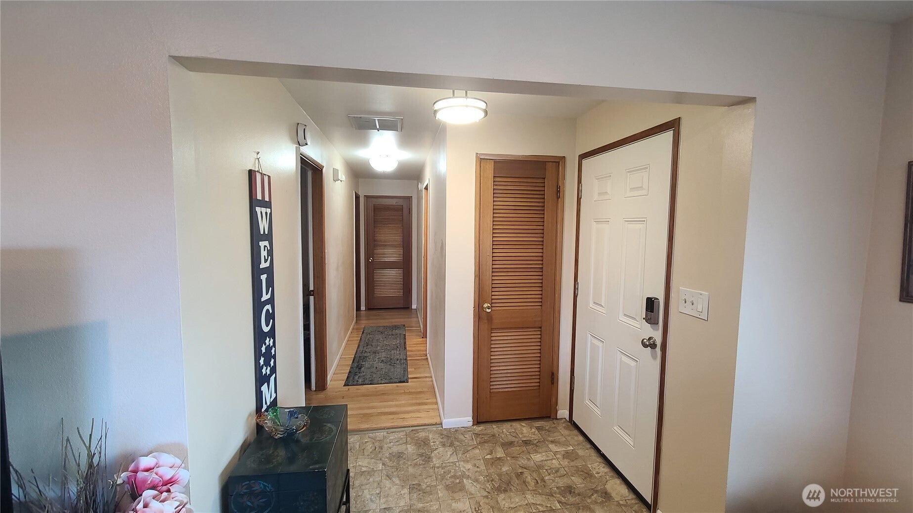 Tacoma, Washington, 98409, United States, ,Residential,For Sale,2008818