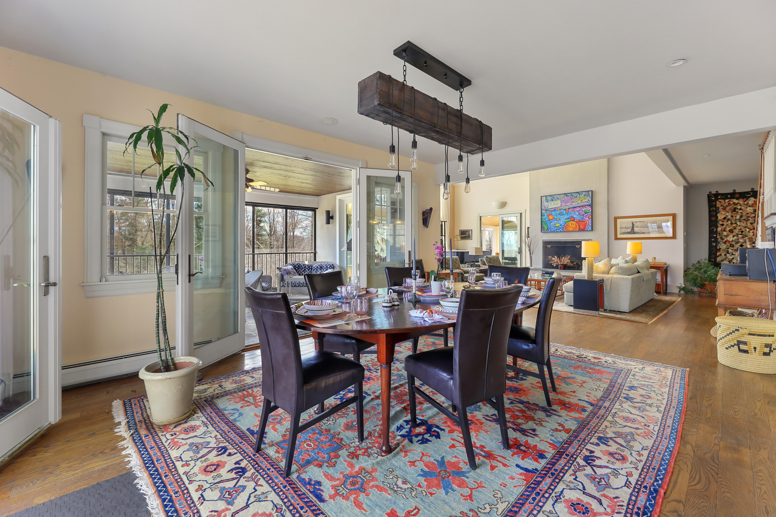  Exquisite Tudor Estate Set on 18+ Breathtaking Acres with Stunning Panoramic Vie - 物件實景