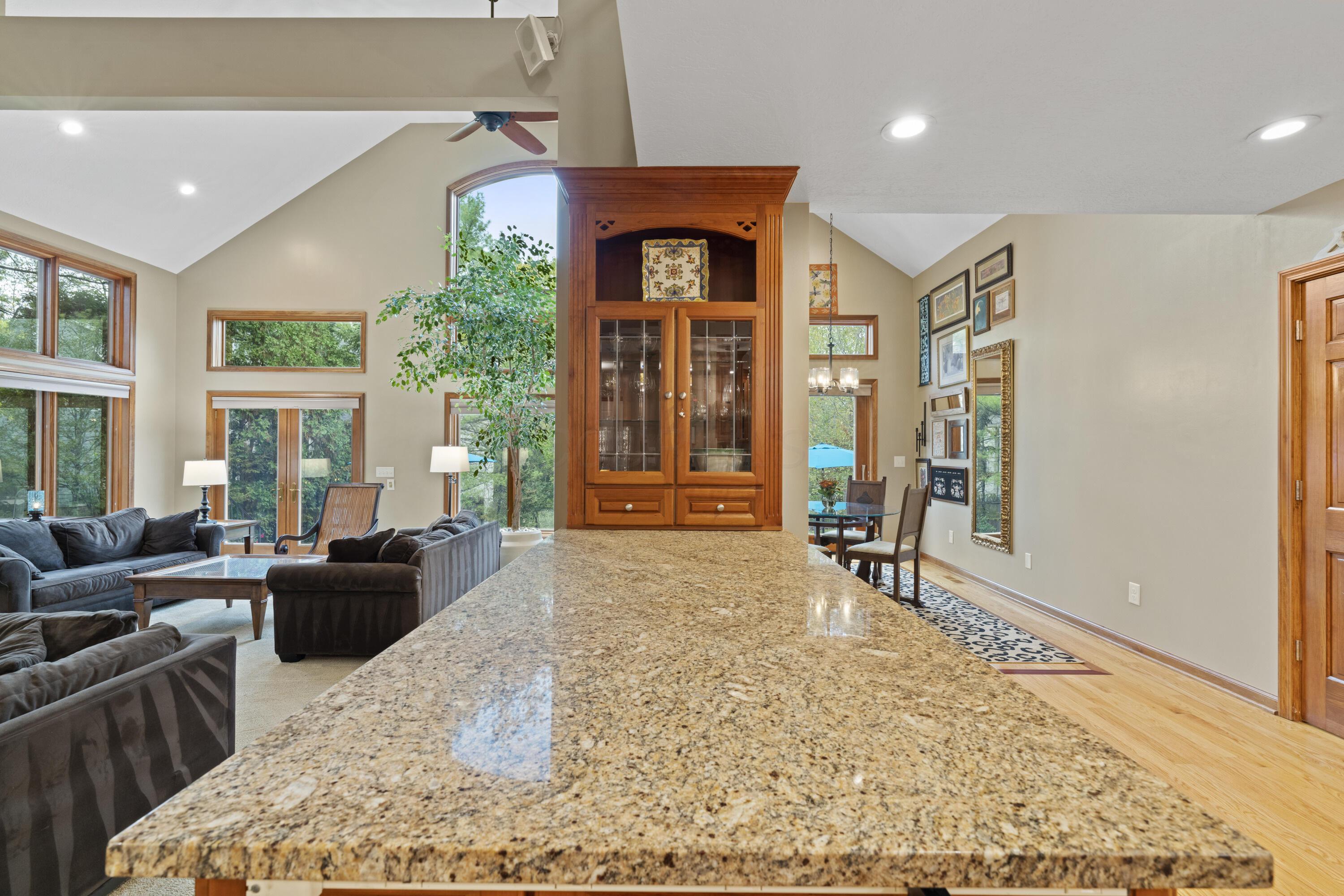 Columbus, Ohio, 43230, United States, 4 Bedrooms Bedrooms, ,4 BathroomsBathrooms,Residential,For Sale,1970472