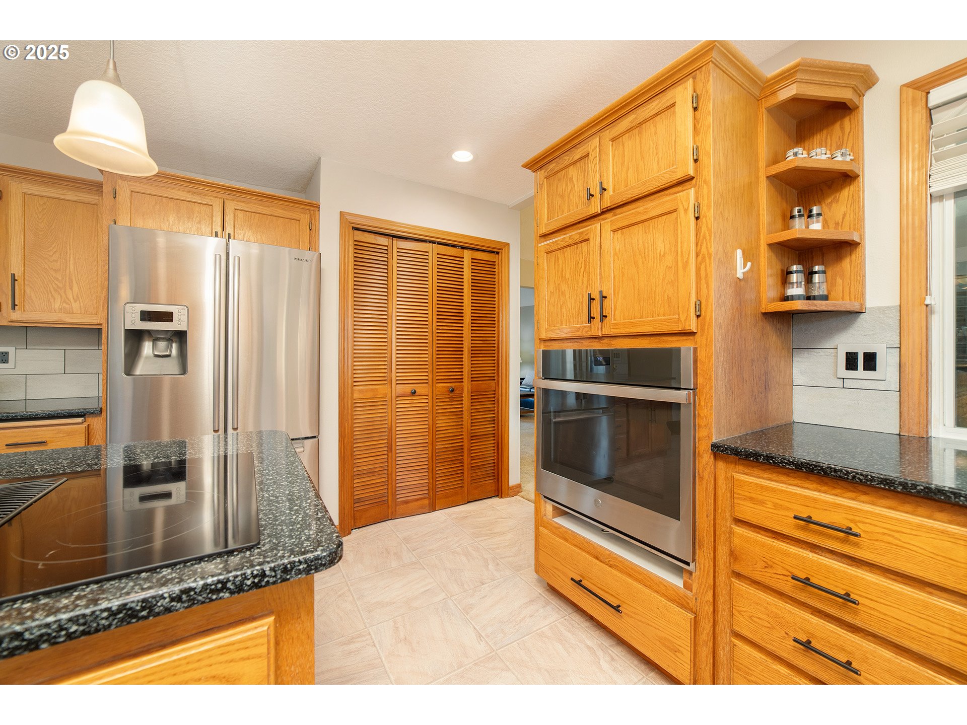 Clackamas, Oregon, 97015, United States, 3 Bedrooms Bedrooms, ,2 BathroomsBathrooms,Residential,For Sale,1868784