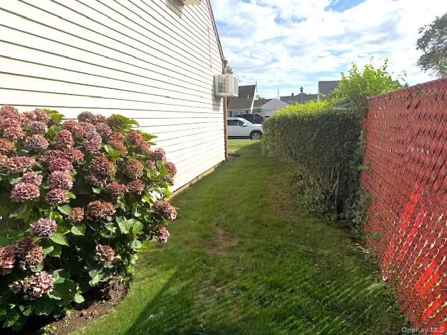 Levittown, New York, 11756, United States, 3 Bedrooms Bedrooms, ,1 BathroomBathrooms,Residential,For Sale,1925004