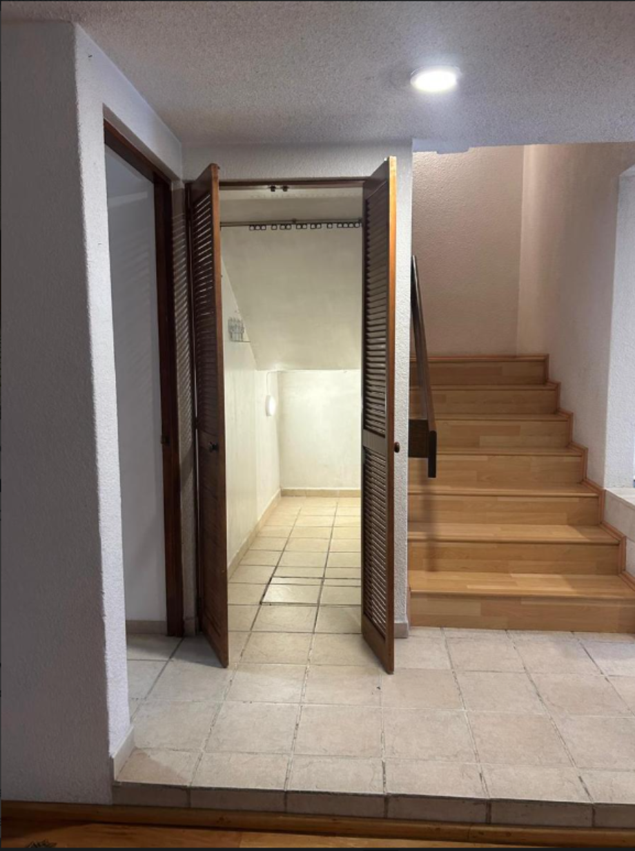 La Magdalena Contreras, Ciudad de México, 10200, Mexico, 4 Bedrooms Bedrooms, ,7 BathroomsBathrooms,Residential,For Sale,1847210