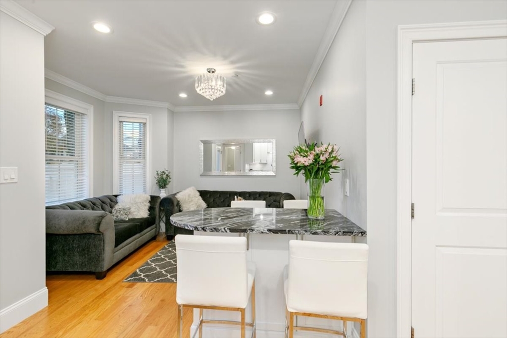 Danvers, Massachusetts, 01923, United States, 2 Bedrooms Bedrooms, ,3 BathroomsBathrooms,Residential,For Sale,1994668