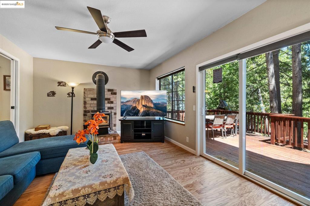 Twain Harte, California, 95383, United States, 5 Bedrooms Bedrooms, ,4 BathroomsBathrooms,Residential,For Sale,1791709