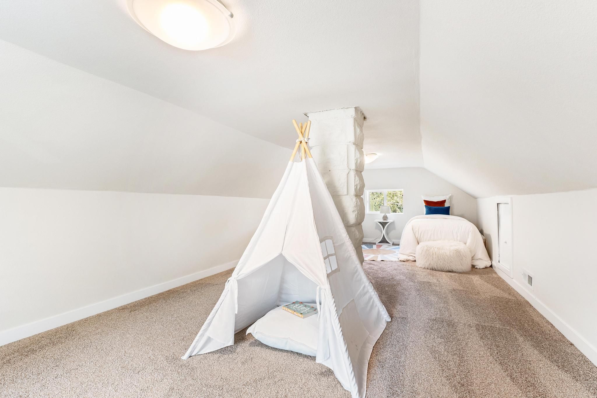  8632 45th Avenue South, Seattle, WA 98118 - 物件實景