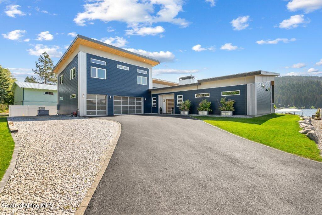 Sandpoint, Idaho, 83864, United States, 4 Bedrooms Bedrooms, ,3 BathroomsBathrooms,Residential,For Sale,1983378