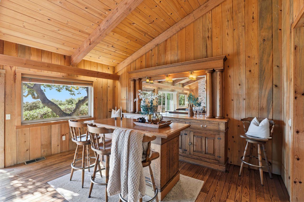 Carmel Valley, California, 93924, United States, 4 Bedrooms Bedrooms, ,3 BathroomsBathrooms,Residential,For Sale,1991028