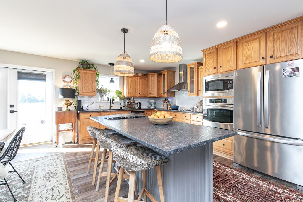 Onancock, Virginia, 23417, United States, 3 Bedrooms Bedrooms, ,2 BathroomsBathrooms,Residential,For Sale,1927447