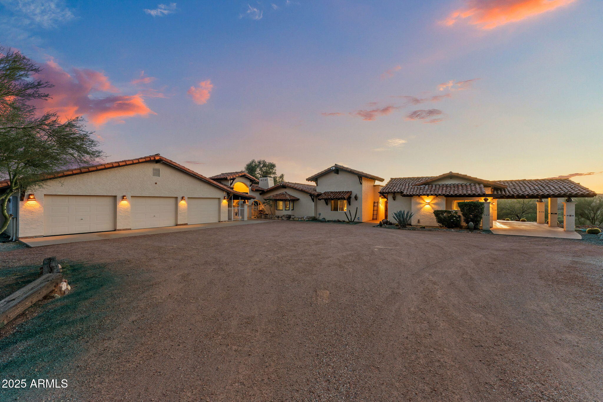 Wickenburg, Arizona, 85390, United States, 2 Bedrooms Bedrooms, ,2 BathroomsBathrooms,Residential,For Sale,1992759