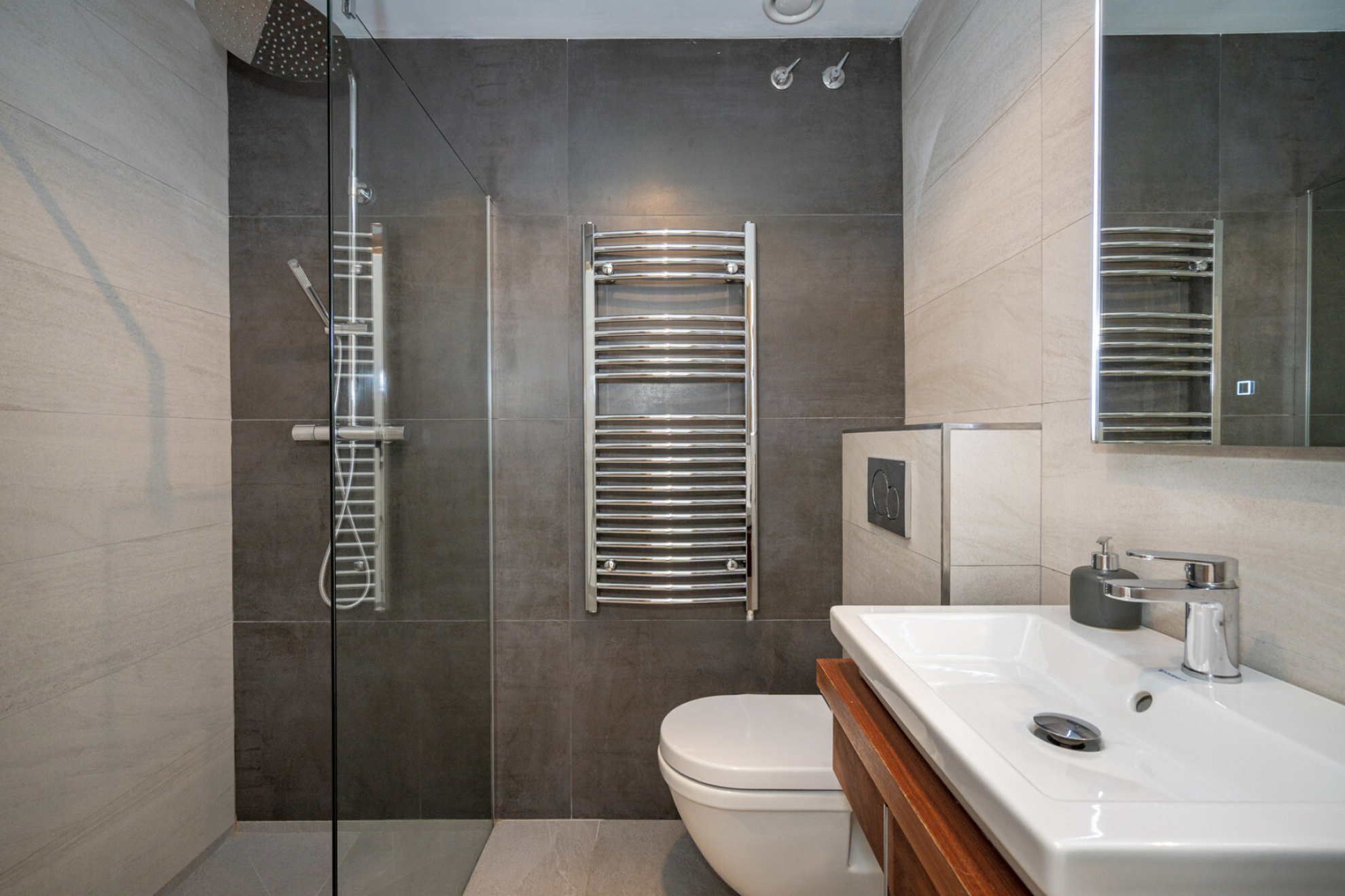  Modern design house with panoramic views - 物件實景