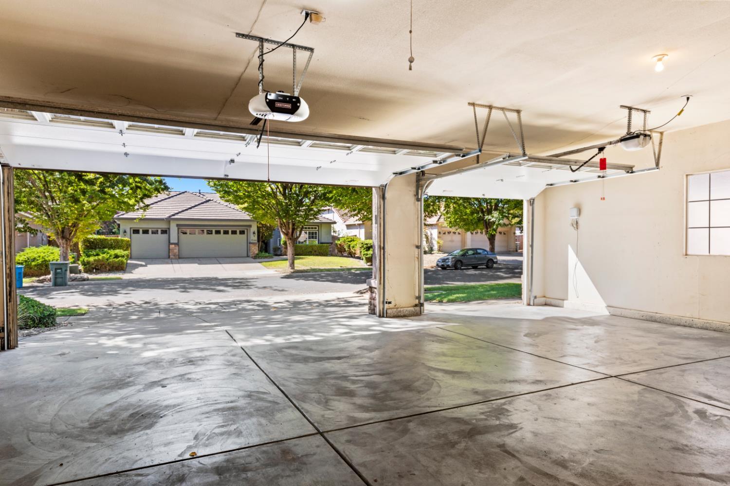 Yuba City, California, 95993, United States, 4 Bedrooms Bedrooms, ,2 BathroomsBathrooms,Residential,For Sale,1981154