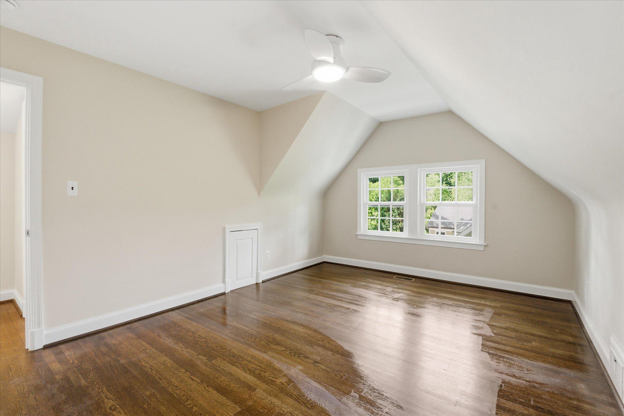  7825 Oldchester Road, Bethesda, MD, 20817 - 物件實景