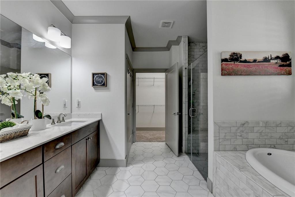 Holly Springs, Georgia, 30115, United States, 3 Bedrooms Bedrooms, ,3 BathroomsBathrooms,Residential,For Sale,1943463