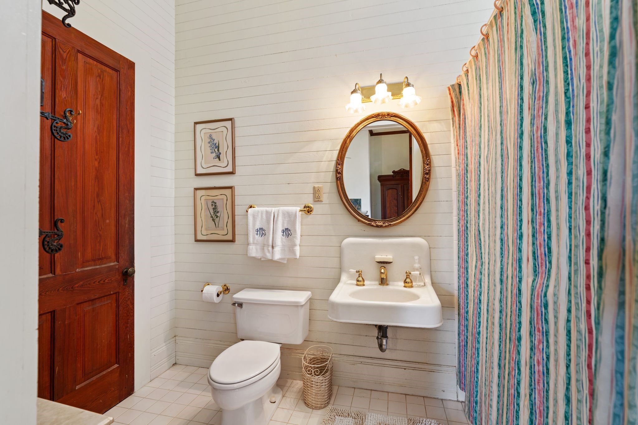  351 E Colorado Street, La Grange, TX, 78945 - 物件實景