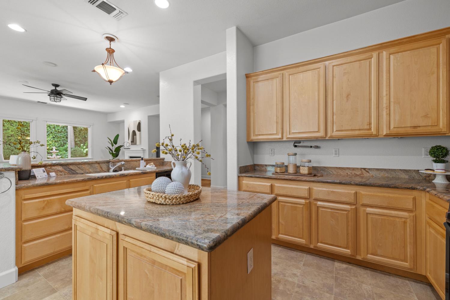 El Dorado Hills, California, 95762, United States, 2 Bedrooms Bedrooms, ,2 BathroomsBathrooms,Residential,For Sale,1837788