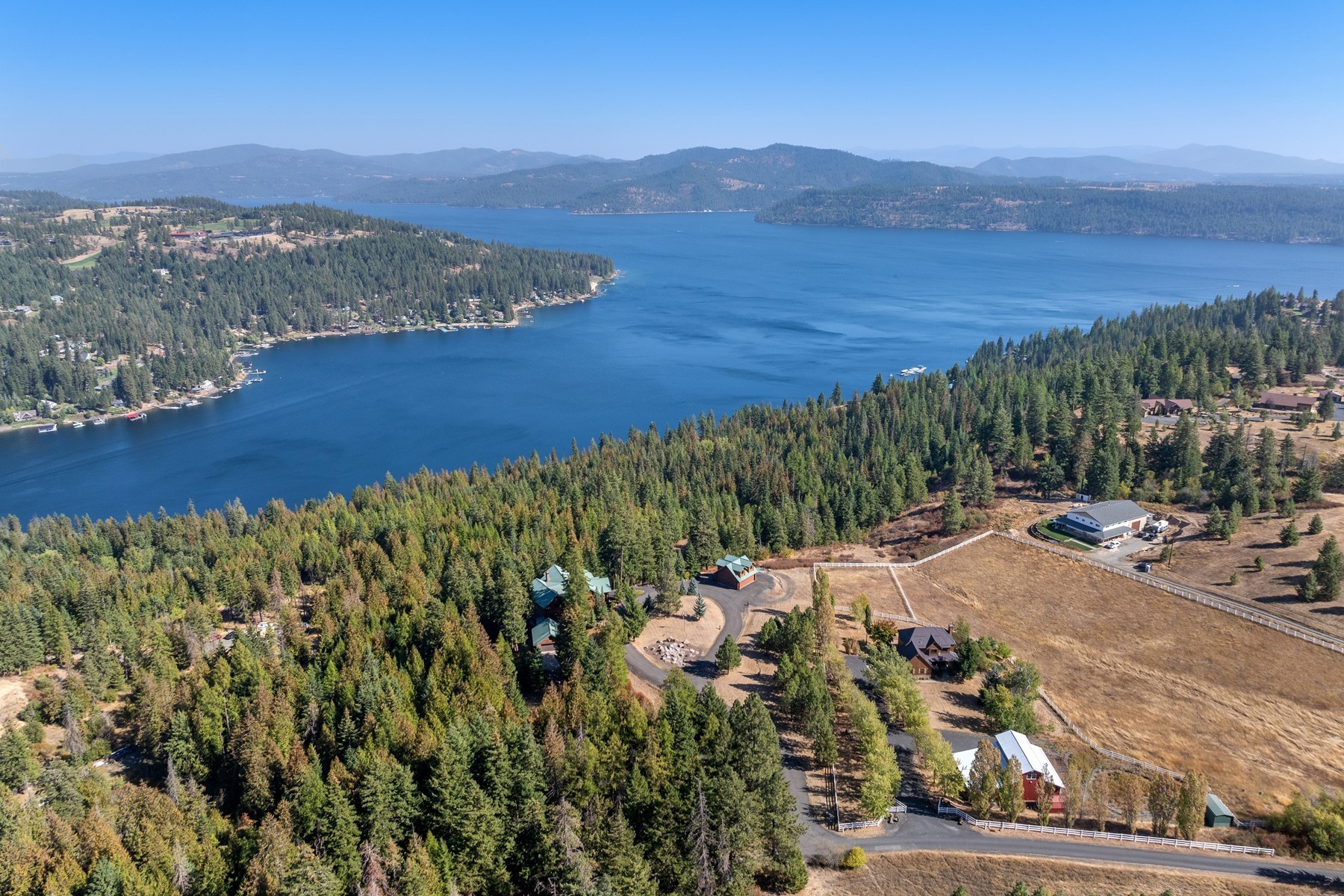  Log Estate overlooking Lake Coeur d