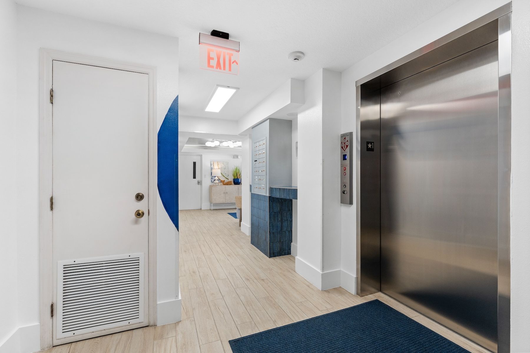  443 Johnson Avenue, #402, Cape Canaveral, FL, 32920 - 物件實景