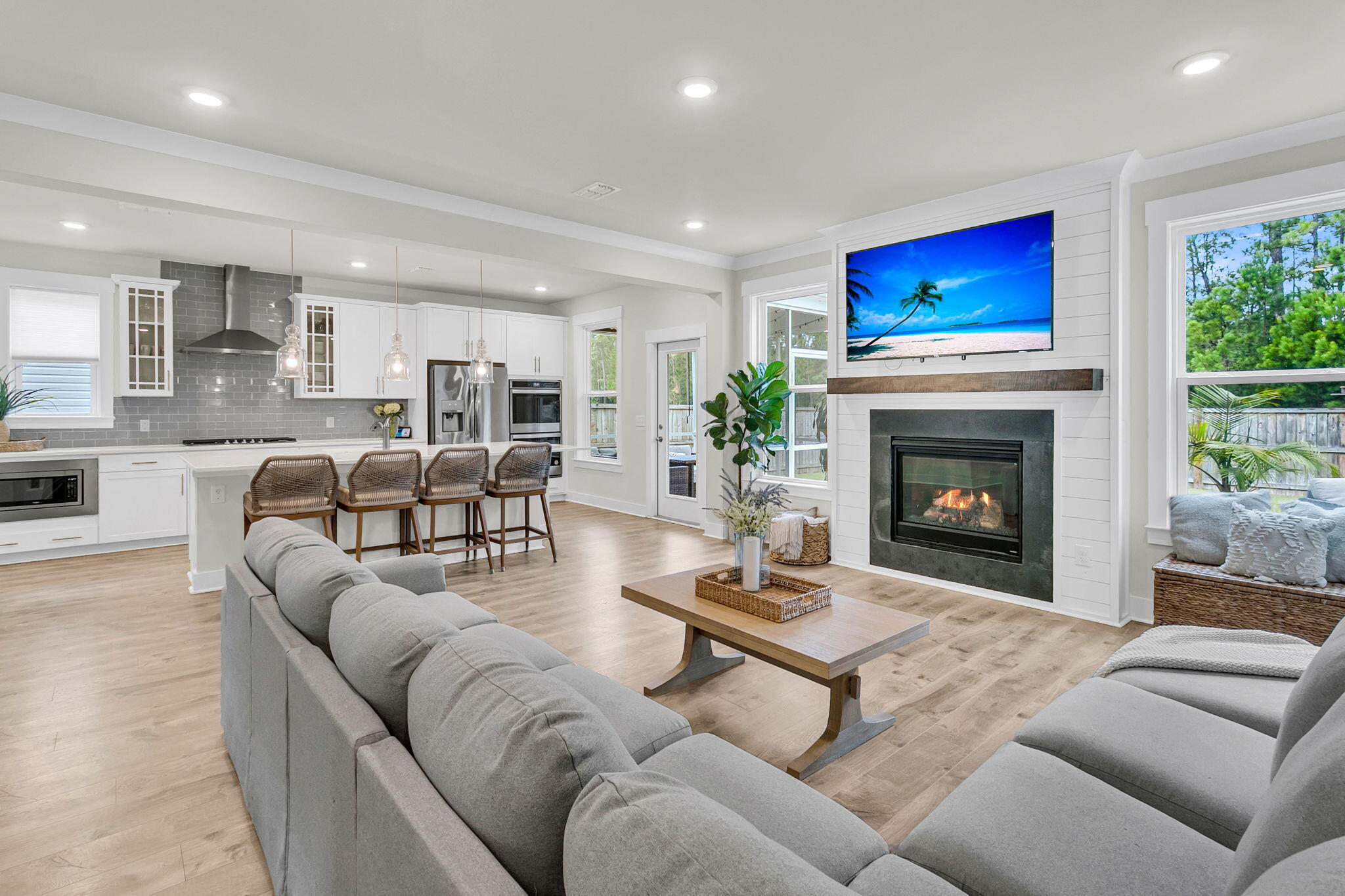 Summerville, South Carolina, 29486, United States, 4 Bedrooms Bedrooms, ,4 BathroomsBathrooms,Residential,For Sale,2005270