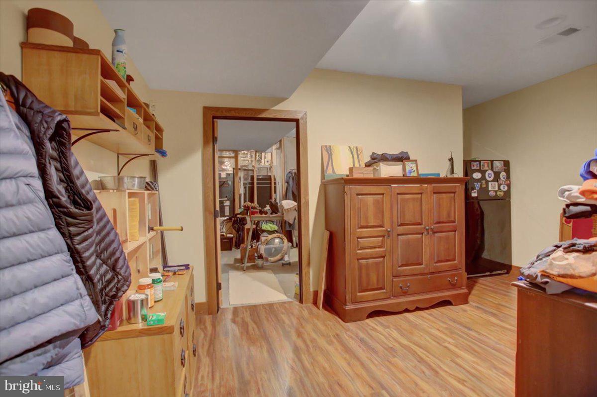 Mercersburg, Pennsylvania, 17236, United States, 5 Bedrooms Bedrooms, ,5 BathroomsBathrooms,Residential,For Sale,1903663