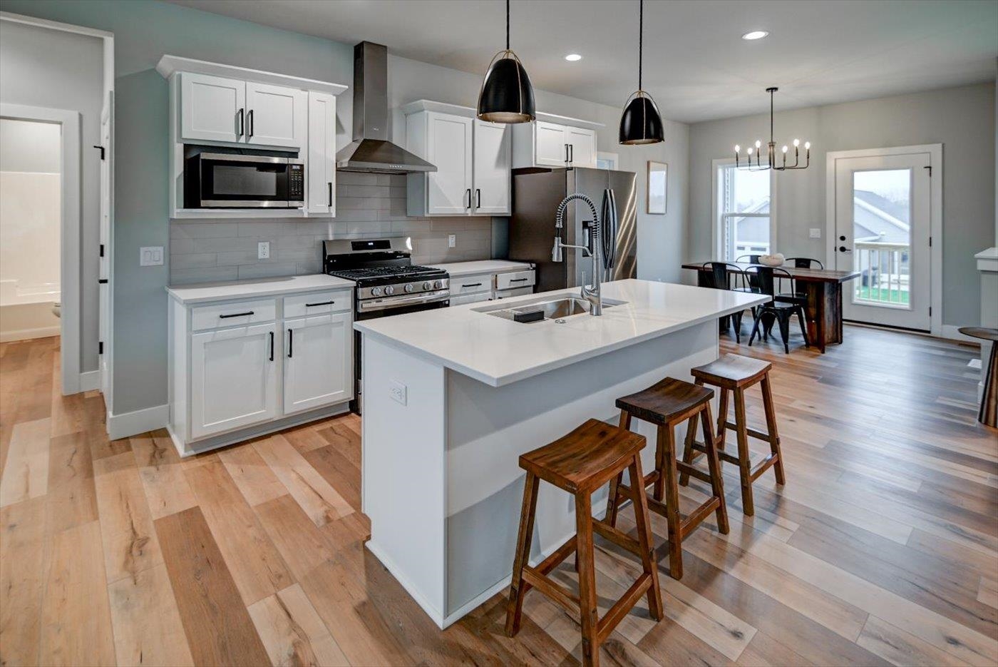 Madison, Wisconsin, 53711, United States, 3 Bedrooms Bedrooms, ,3 BathroomsBathrooms,Residential,For Sale,1995552