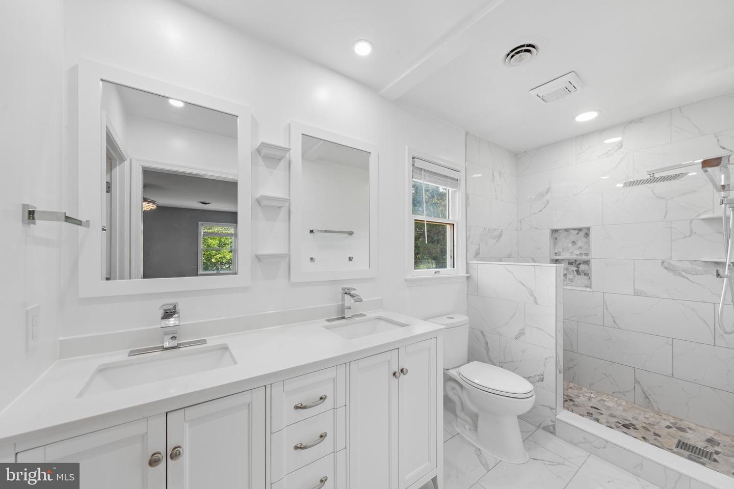 Salisbury, Maryland, 21801, United States, 5 Bedrooms Bedrooms, ,3 BathroomsBathrooms,Residential,For Sale,1777423