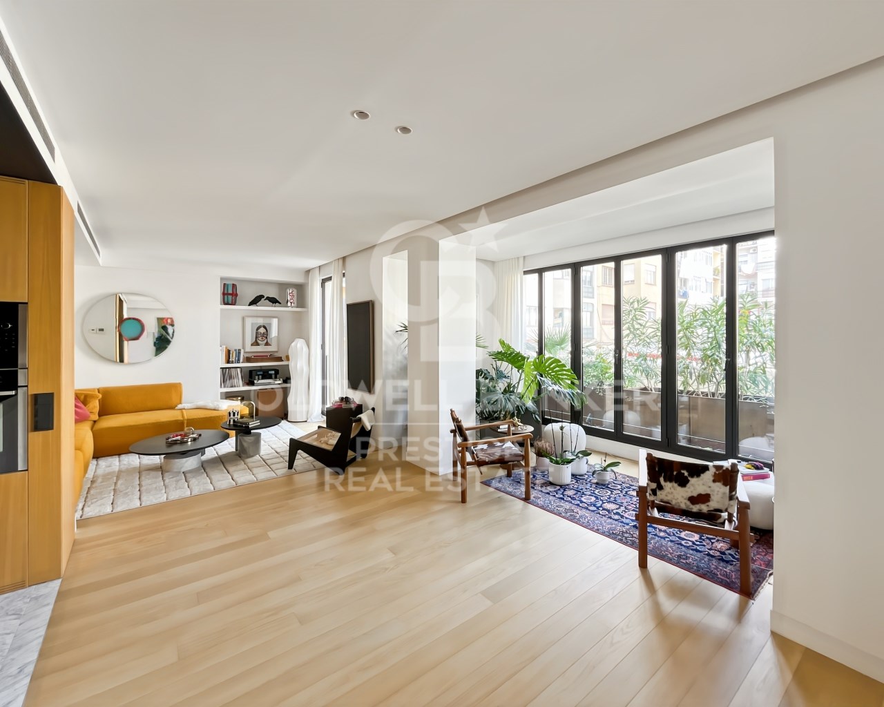 Barcelona, Catalonia, ES, 2 Bedrooms Bedrooms, ,3 BathroomsBathrooms,Residential,For Sale,1988034