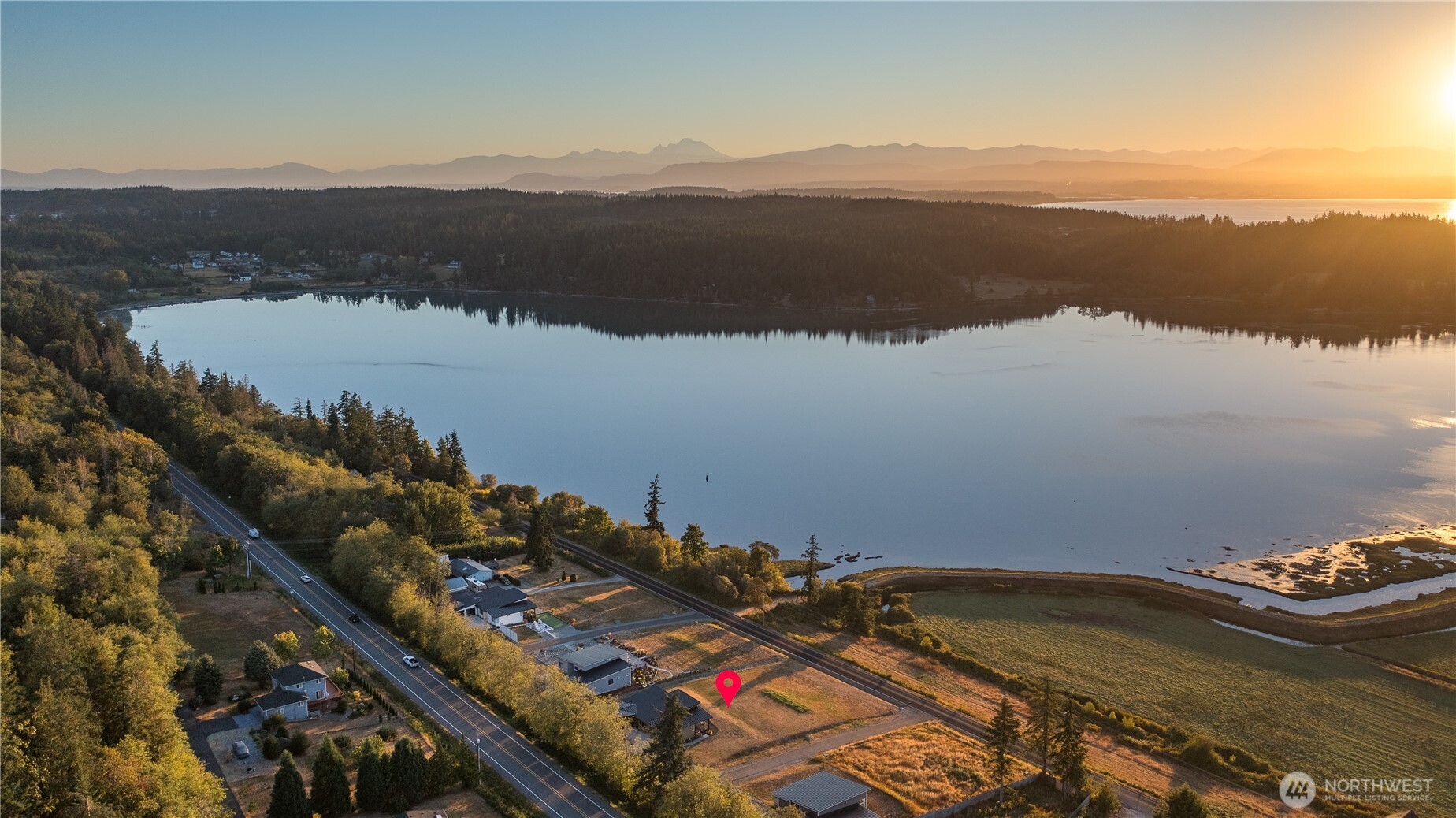 Camano Island, Washington, 98282, United States, 3 Bedrooms Bedrooms, ,2 BathroomsBathrooms,Residential,For Sale,1914159