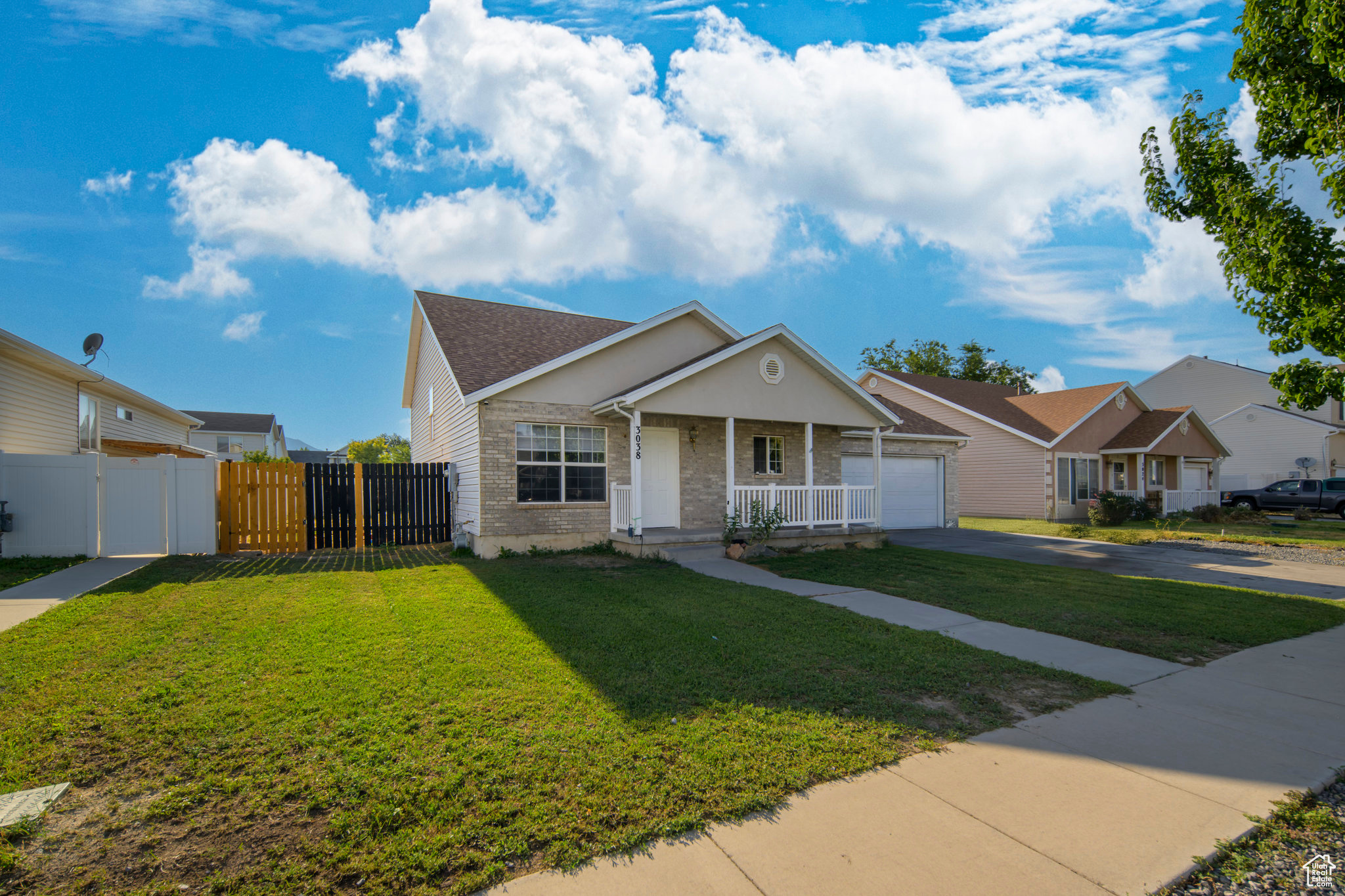 West Valley City, Utah, 84128, United States, 6 Bedrooms Bedrooms, ,3 BathroomsBathrooms,Residential,For Sale,1917047