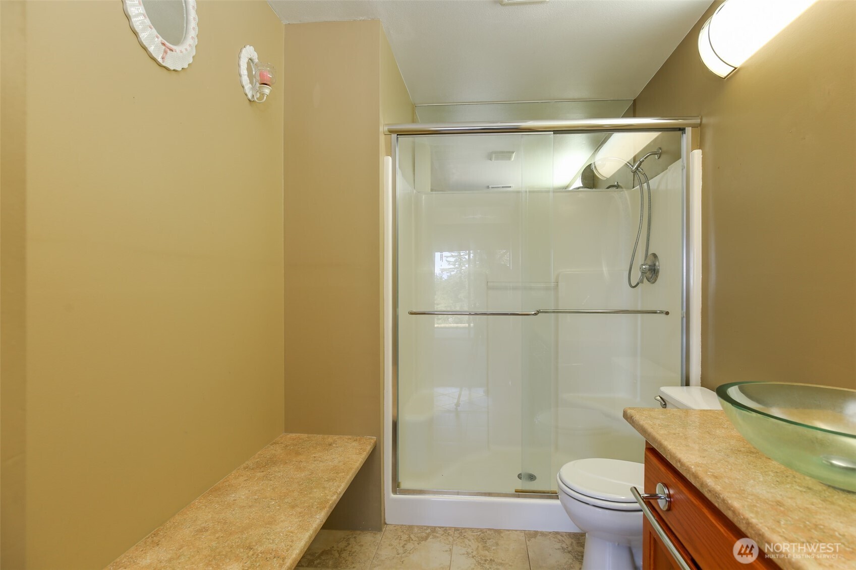 Oak Harbor, Washington, 98277, United States, 3 Bedrooms Bedrooms, ,1 BathroomBathrooms,Residential,For Sale,1896495