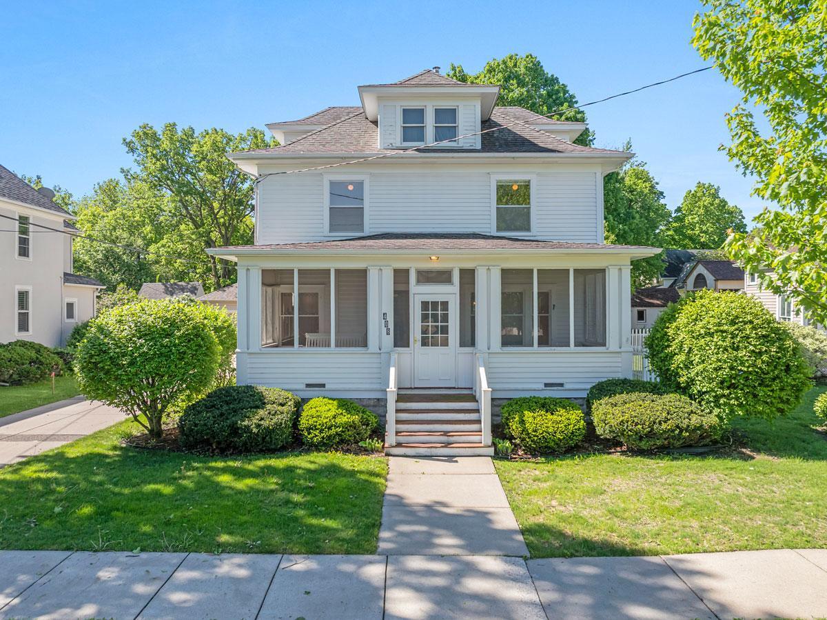 Northfield, Minnesota, 55057, United States, 5 Bedrooms Bedrooms, ,1 BathroomBathrooms,Residential,For Sale,1984283