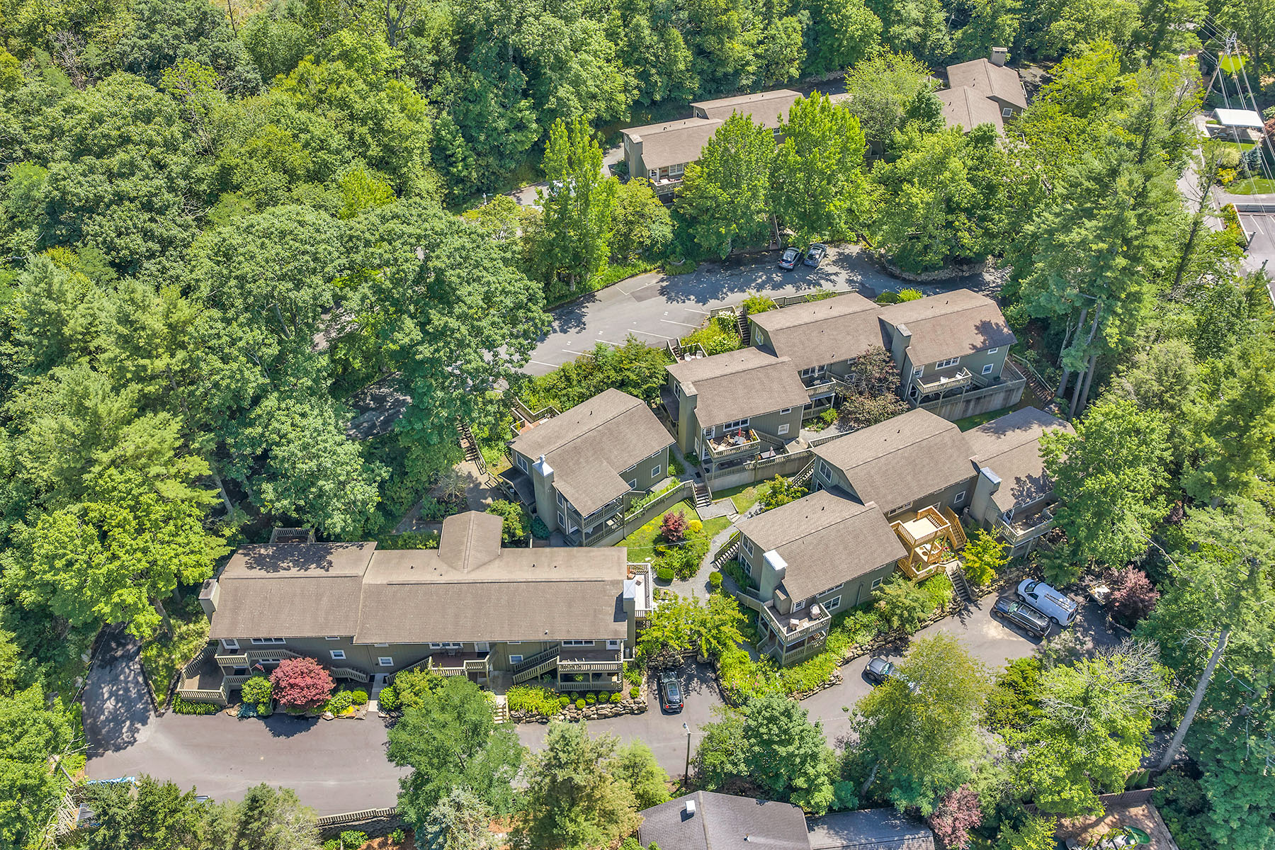  VILLAGE GREEN - BLOWING ROCK - 物件實景