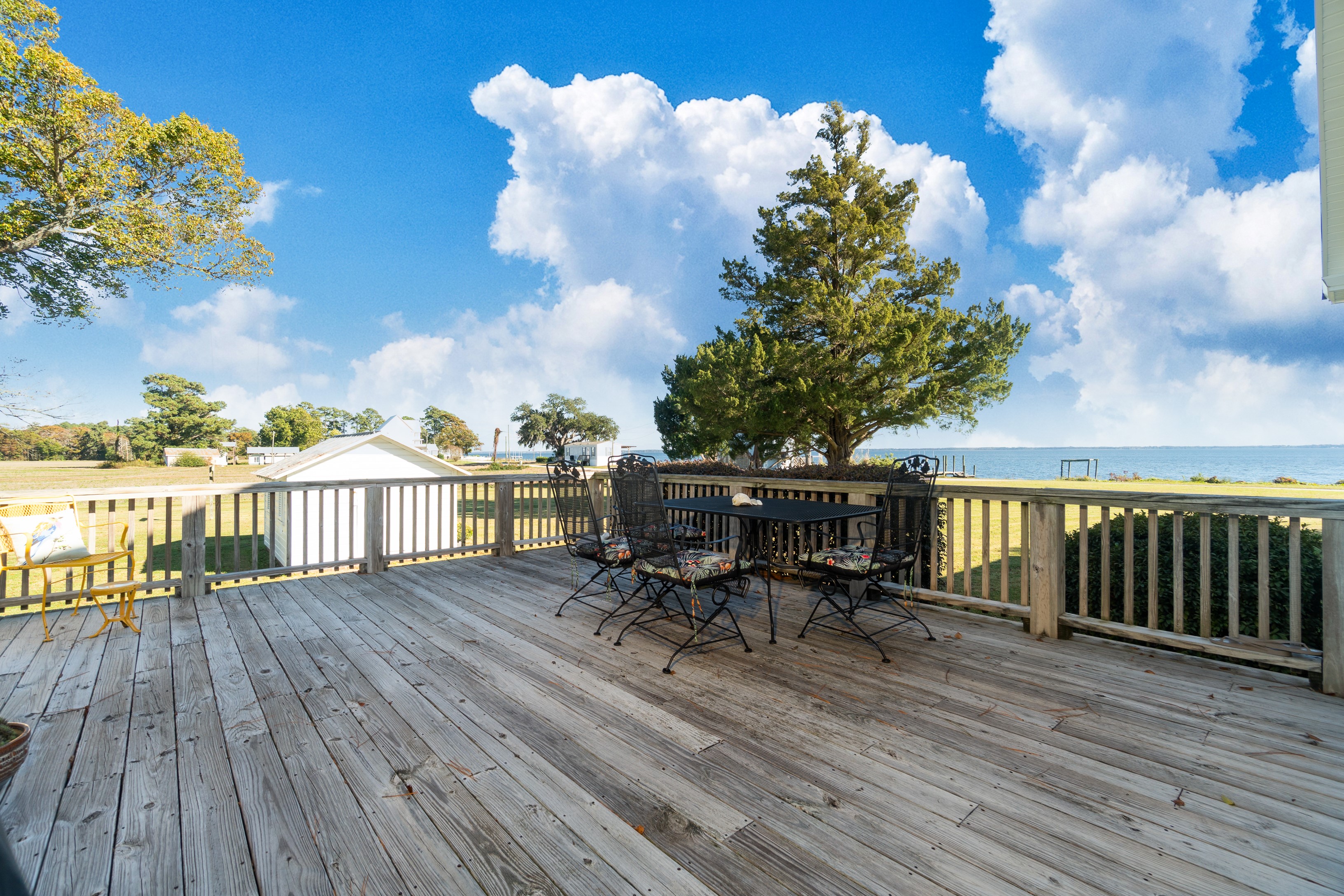 Arapahoe, North Carolina, 28510, United States, 3 Bedrooms Bedrooms, ,3 BathroomsBathrooms,Residential,For Sale,1987065