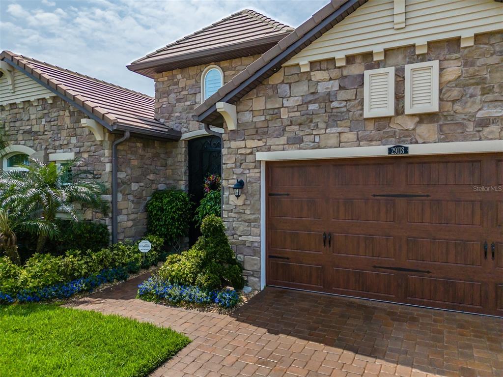 Wesley Chapel, Florida, 33543, United States, 4 Bedrooms Bedrooms, ,5 BathroomsBathrooms,Residential,For Sale,1838527