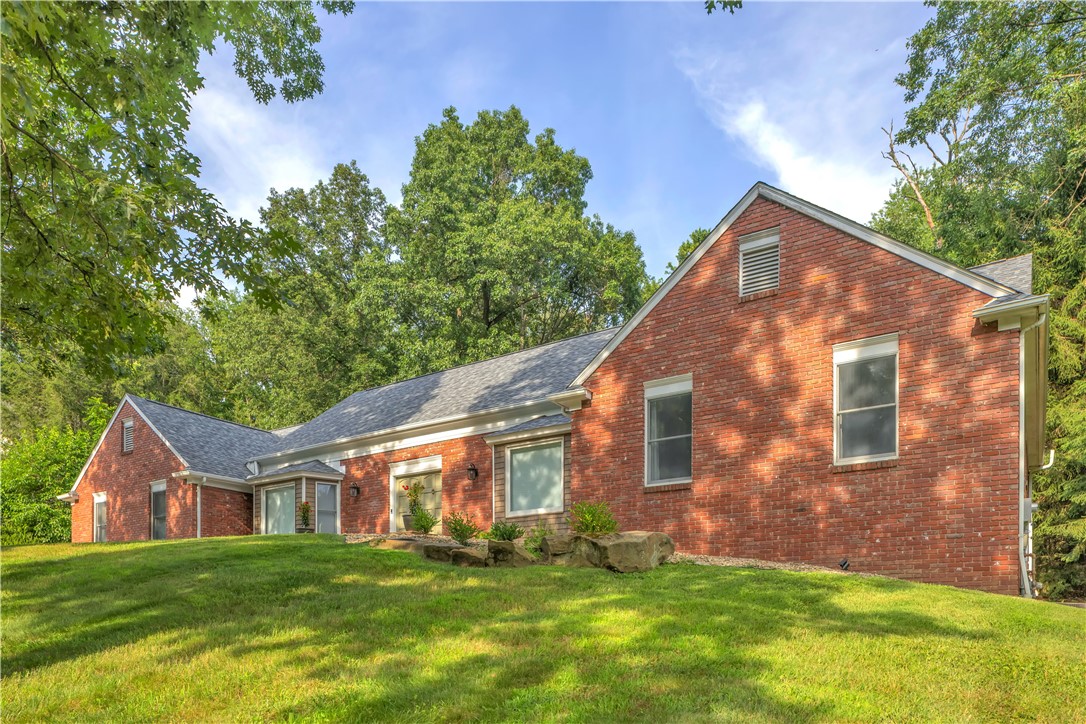 Murrysville, Pennsylvania, 15668, United States, 4 Bedrooms Bedrooms, ,3 BathroomsBathrooms,Residential,For Sale,1838945