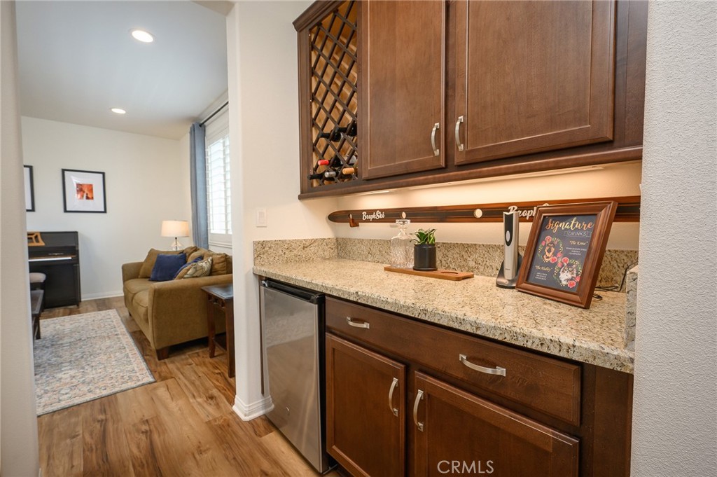 Murrieta, California, 92563, United States, 3 Bedrooms Bedrooms, ,3 BathroomsBathrooms,Residential,For Sale,1938163