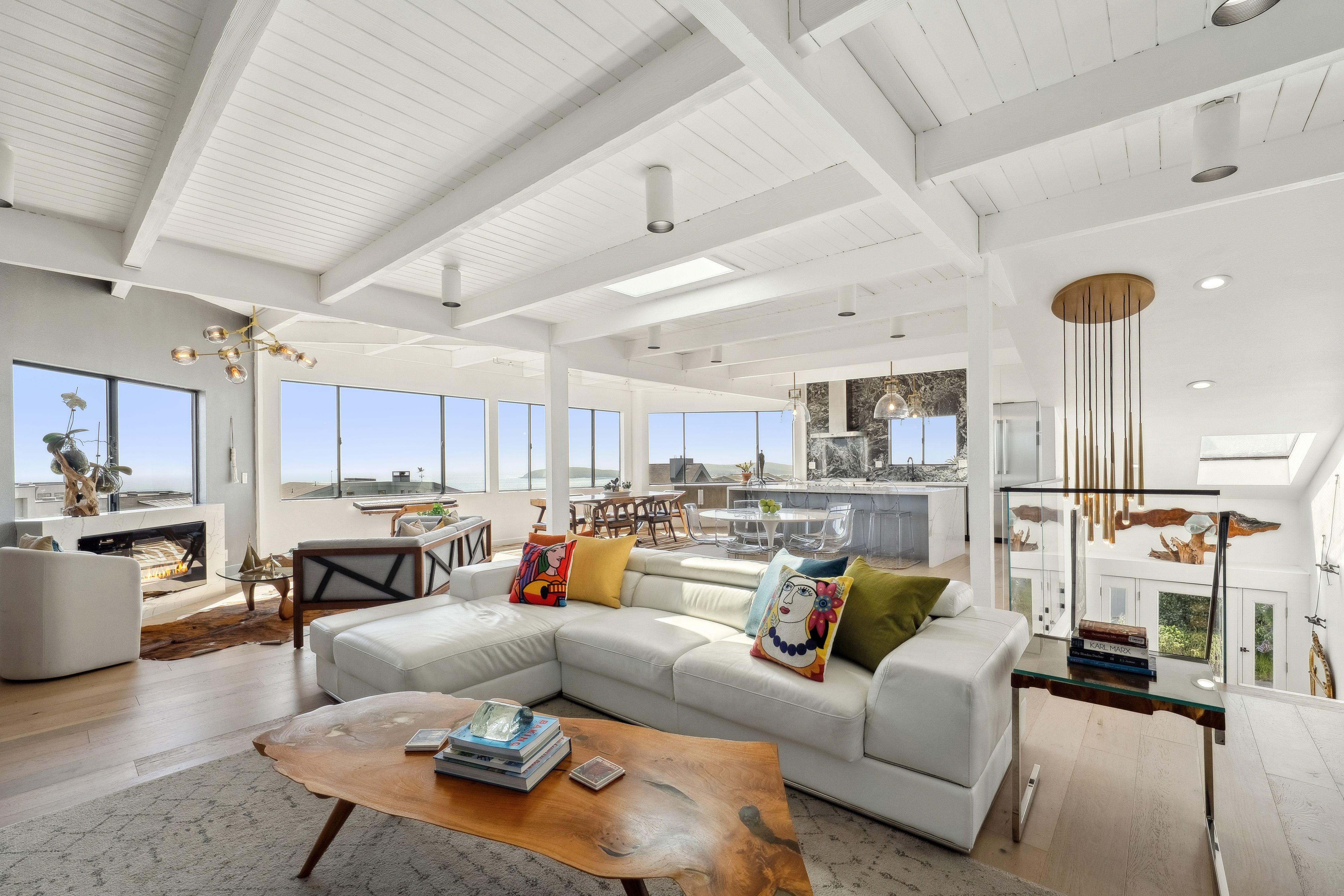 21002 Heron Drive, Bodega Bay, CA 94923