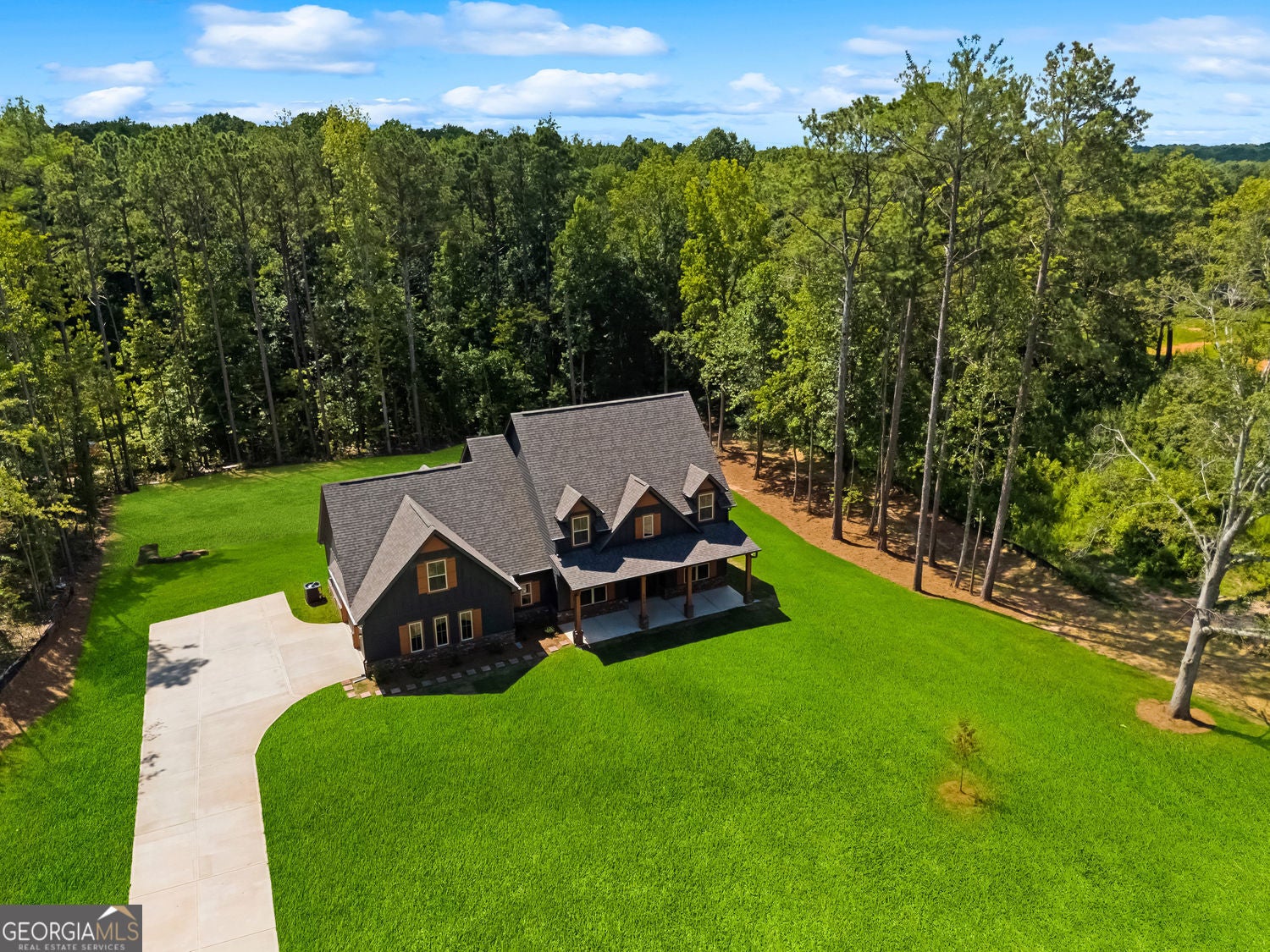 Ellenwood, Georgia, 30294, United States, 4 Bedrooms Bedrooms, ,4 BathroomsBathrooms,Residential,For Sale,1927685