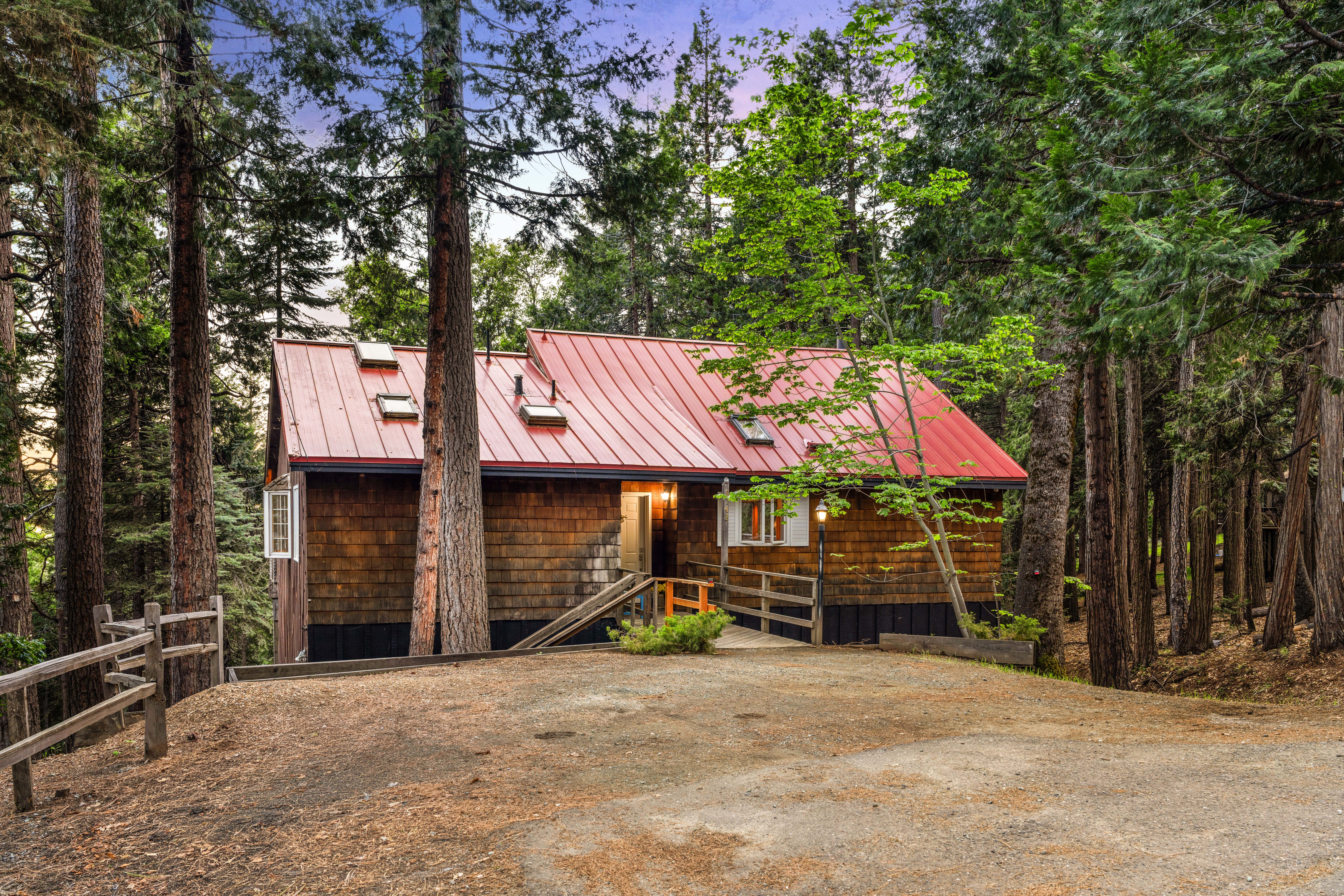  6742 Diamond Drive, Pollock Pines, CA 95726 - 物件實景