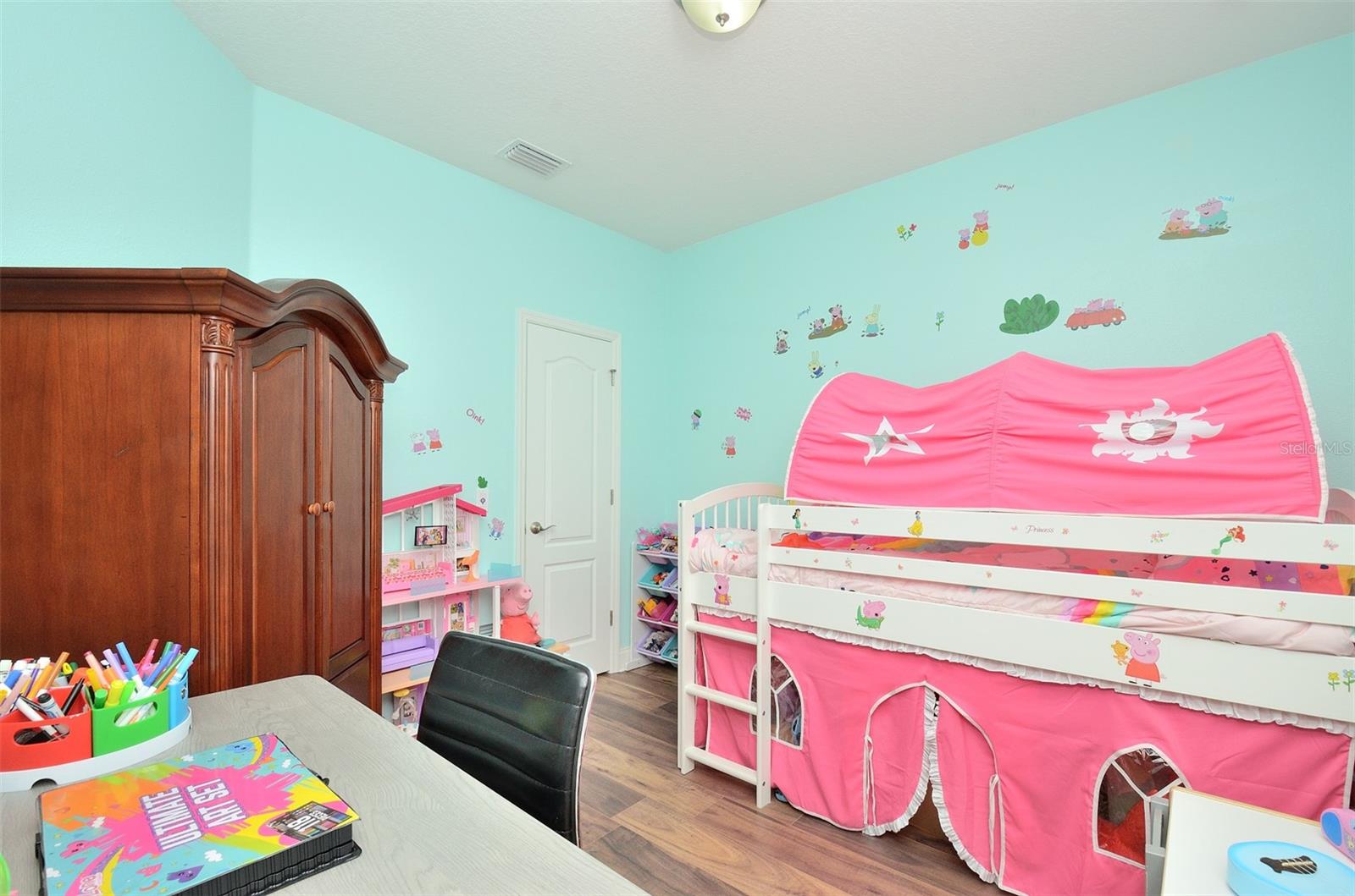 CELEBRATION, Florida, 34747, United States, 3 Bedrooms Bedrooms, ,3 BathroomsBathrooms,Residential,For Sale,1980672