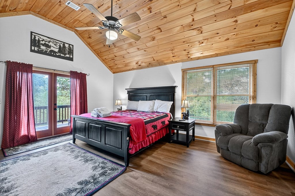 Ellijay, Georgia, 30540, United States, 3 Bedrooms Bedrooms, ,3 BathroomsBathrooms,Residential,For Sale,1916949