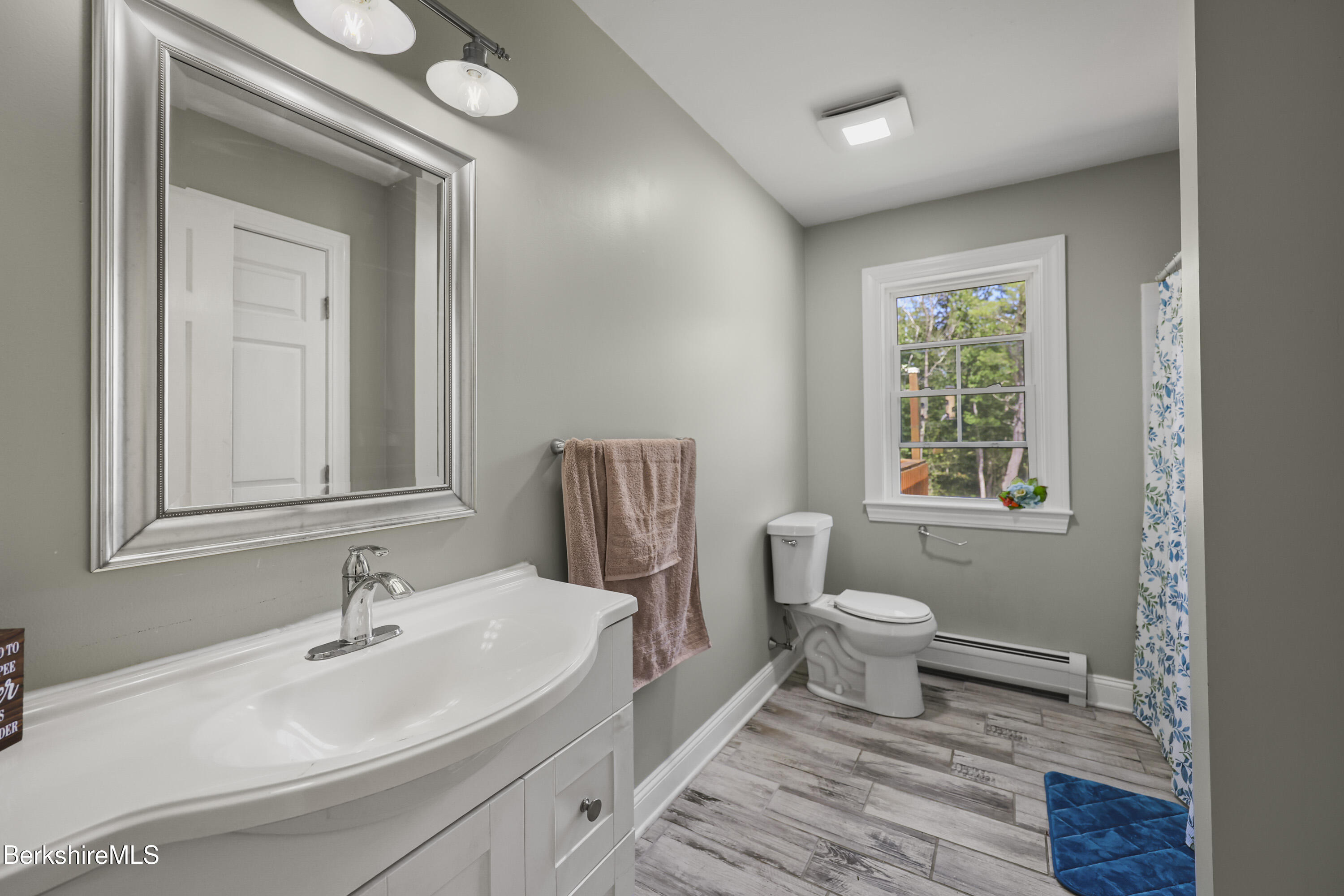 Otis, Massachusetts, 01253, United States, 3 Bedrooms Bedrooms, ,2 BathroomsBathrooms,Residential,For Sale,1980266