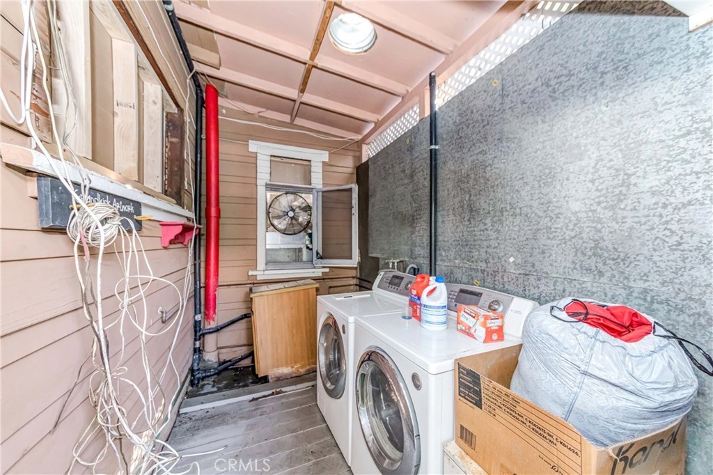 419 W Commonwealth Avenue, Fullerton, California, 92832, United States, 3 Bedrooms Bedrooms, ,2 BathroomsBathrooms,Residential,For Sale,419 W Commonwealth Avenue,1432900